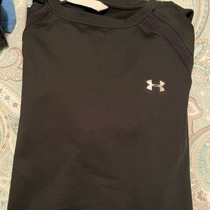 Women’s UA Cold Gear Top